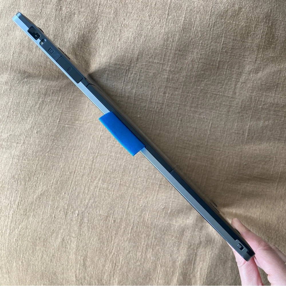 Wacom Intuos Pen and Touch medium tablet CTH-680